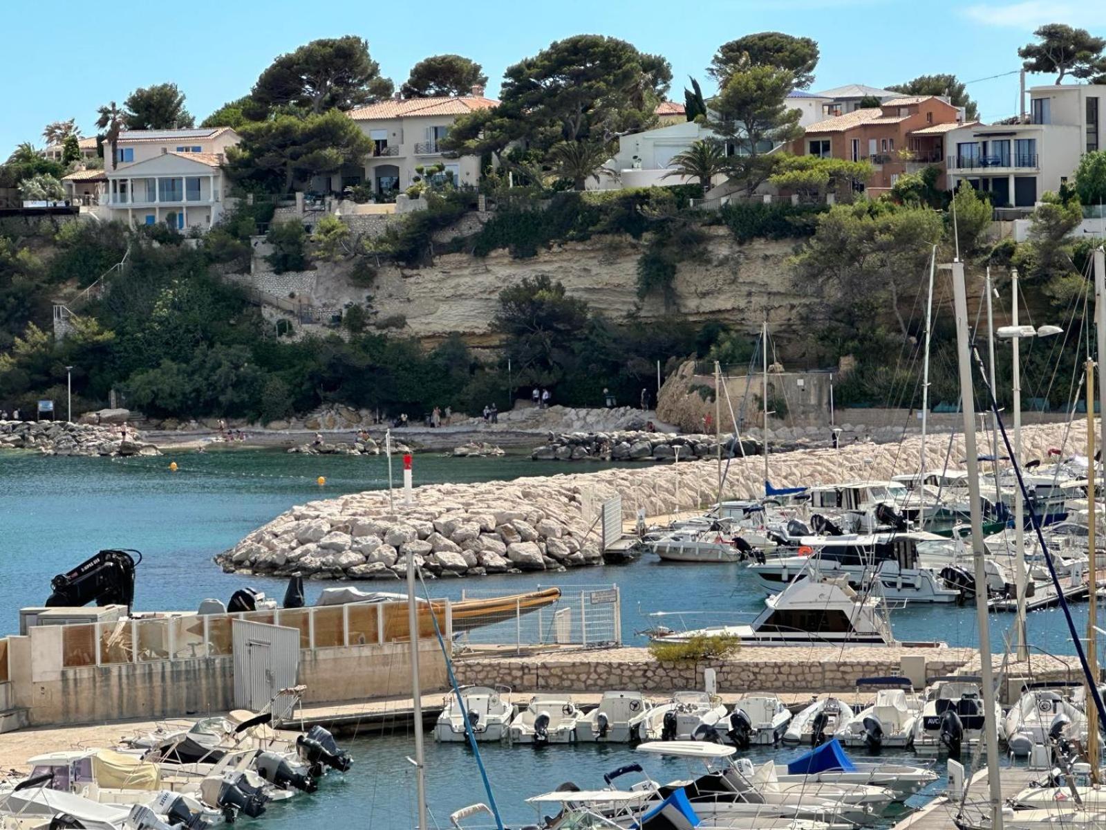 Aparthotel La Casa Bella Gignac-la-Nerthe Exteriér fotografie