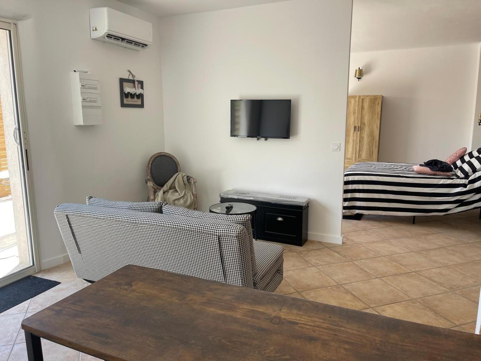 Aparthotel La Casa Bella Gignac-la-Nerthe Exteriér fotografie