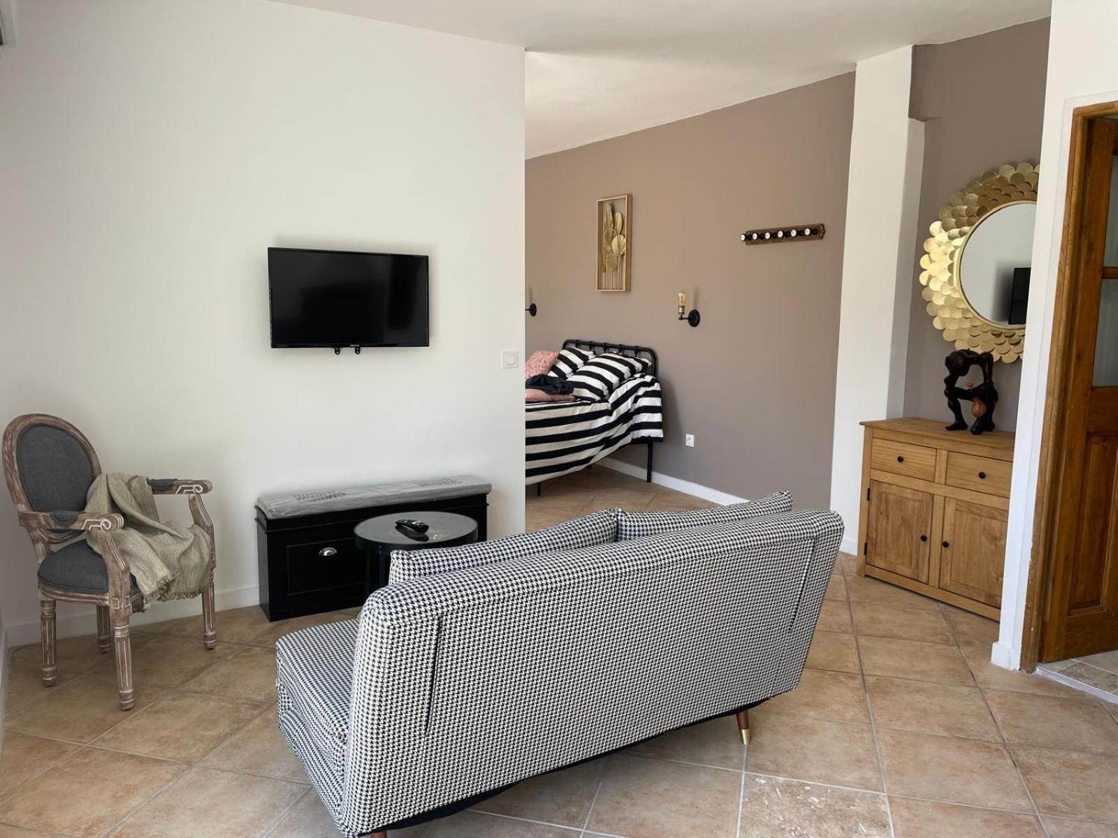Aparthotel La Casa Bella Gignac-la-Nerthe Exteriér fotografie