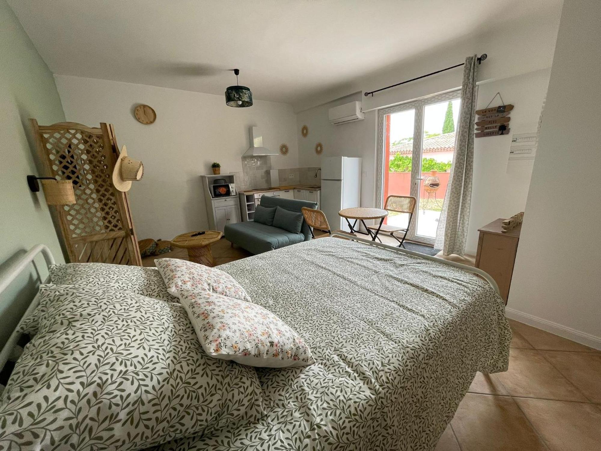 Aparthotel La Casa Bella Gignac-la-Nerthe Exteriér fotografie