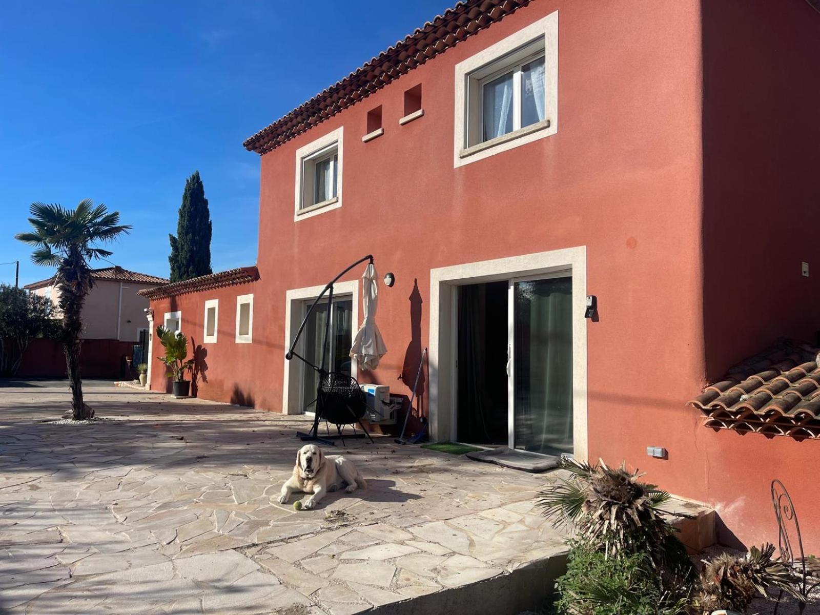 Aparthotel La Casa Bella Gignac-la-Nerthe Exteriér fotografie